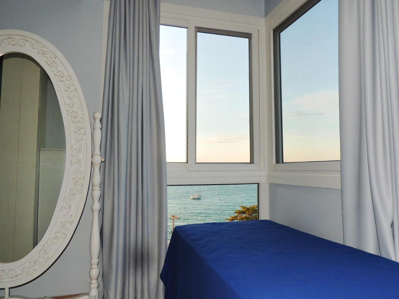 1080 - Apartamento Com Vista Para O Mar Em Бомбиньяс Экстерьер фото